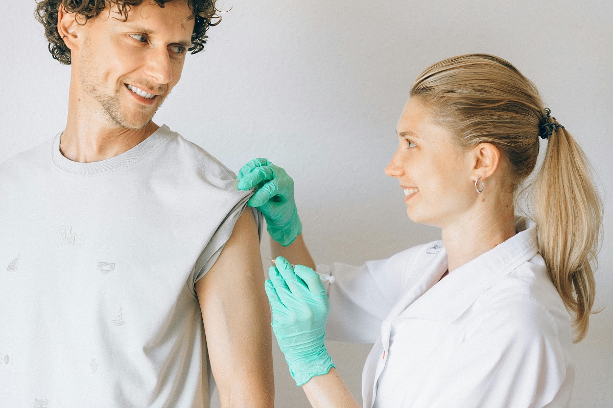 Prevenzione dell'influenza: abitudini quotidiane che possono proteggerti durante la stagione fredda